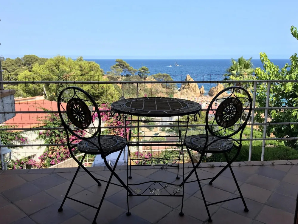 Blanca Paloma Holiday House