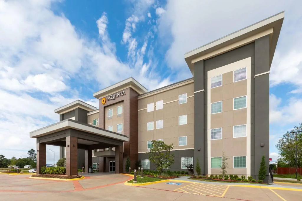 La Quinta Inn & Suites By Wyndham Mcalester