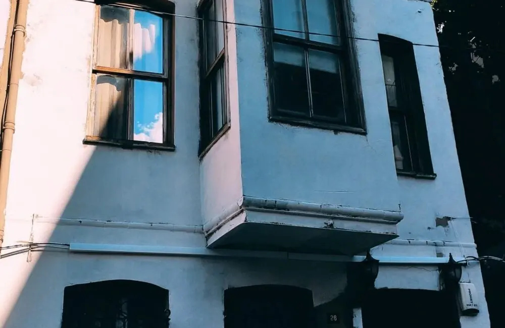 Authentic Room With Balcony in Balat