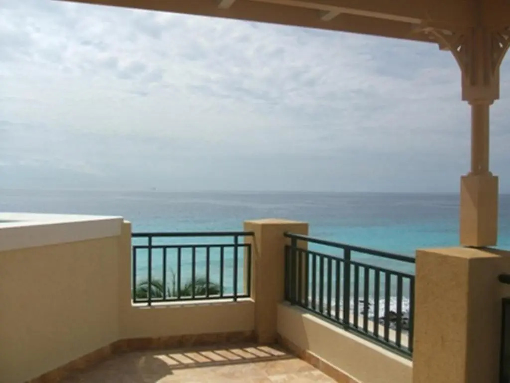 Standard Penthouse room