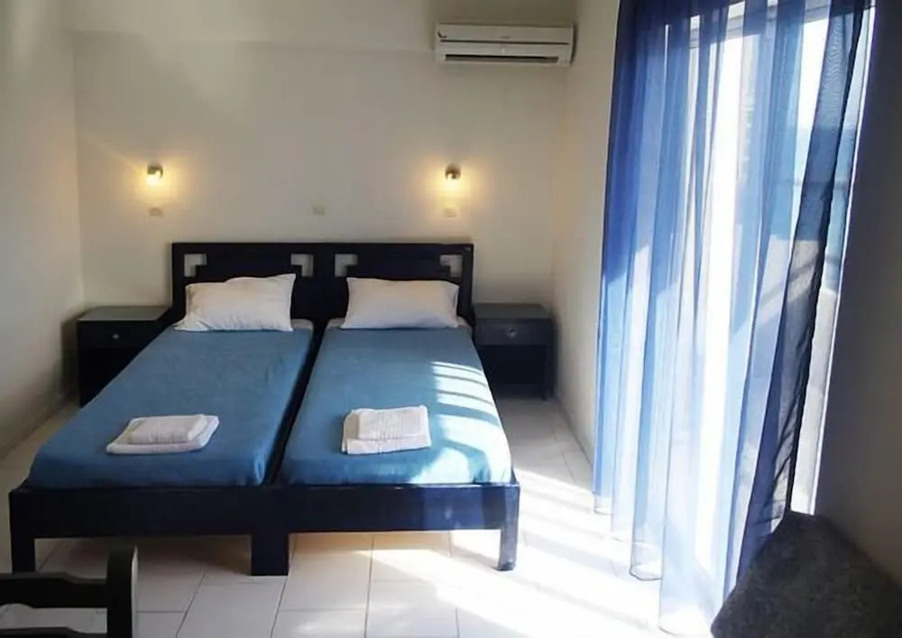 Triple Studio with balcony and with partial sea view