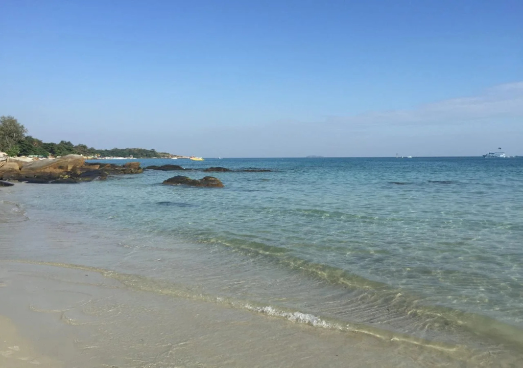 Beach & Waterfront