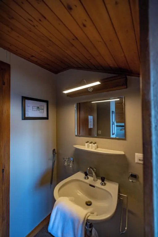 Le Coucou Hotel & Restaurant - Chambres