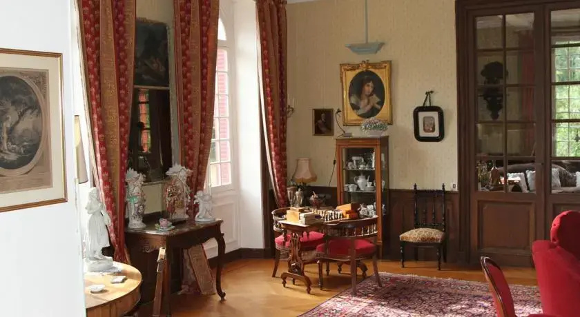 Voir la photo 2 — Château du Breuil