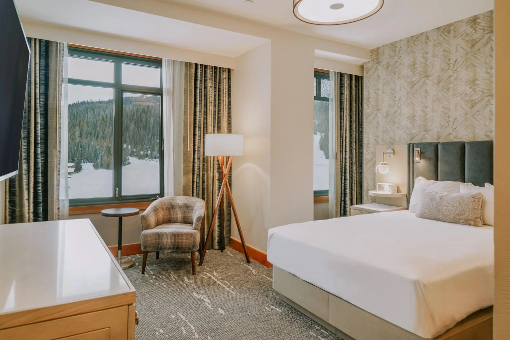 The Summit Hotel at Big Sky Resort — 3