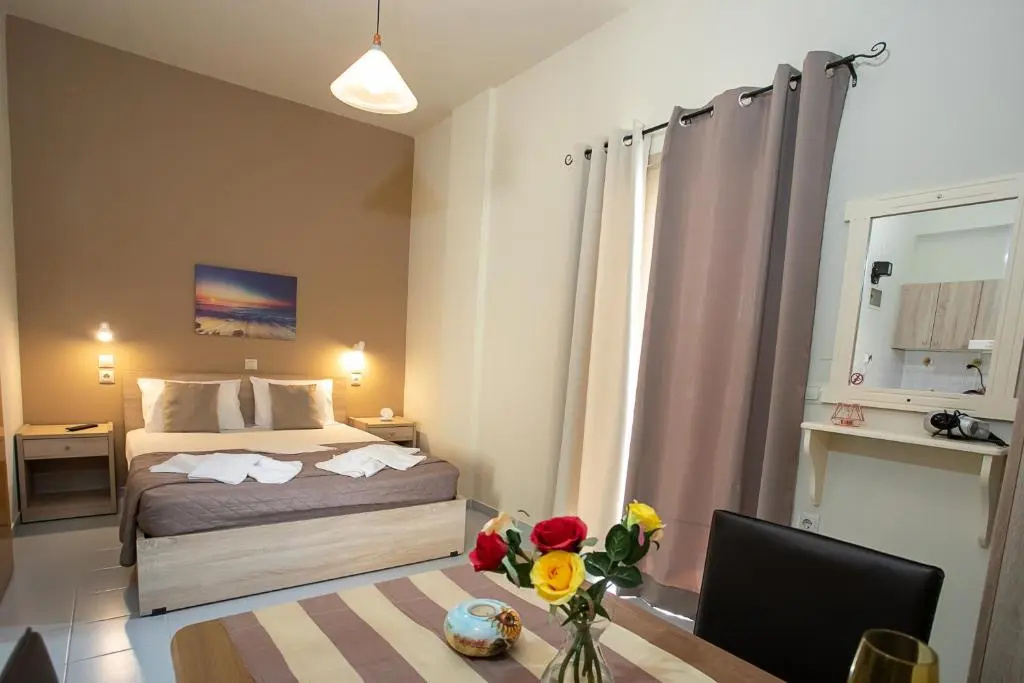 Double Studio with sea view (full double bed)