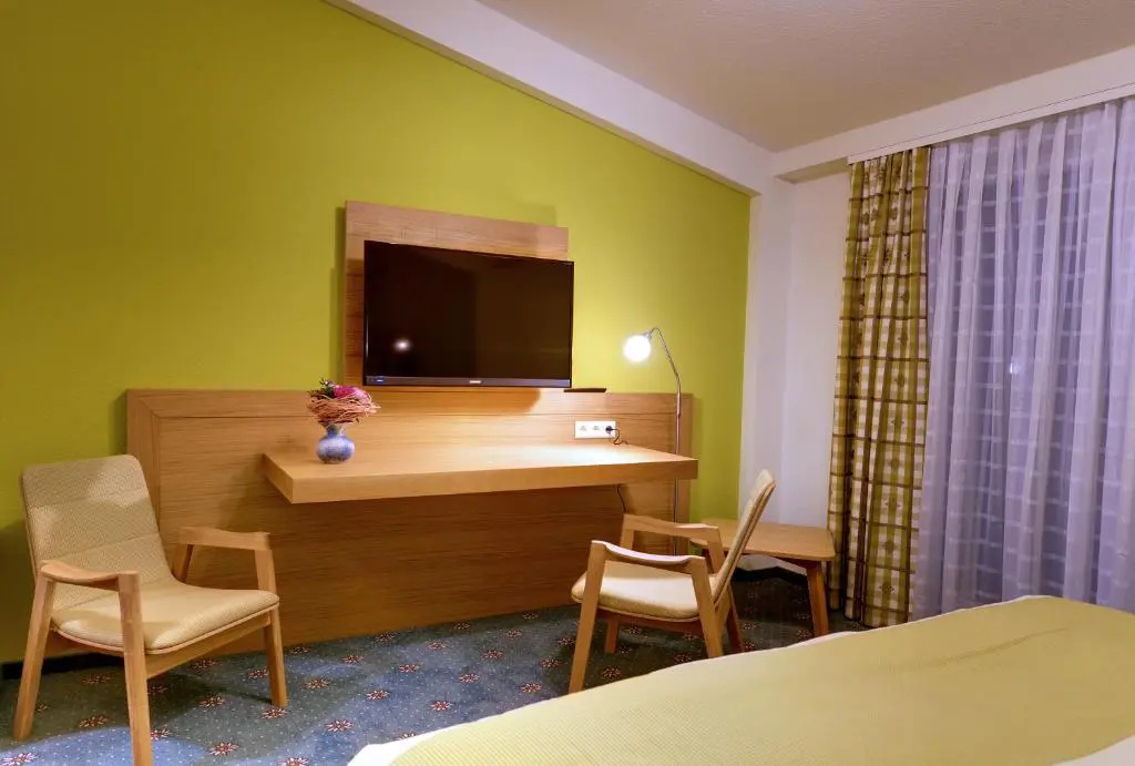 Hotel & Restaurant Waldcafe Hettstedt - Chambres