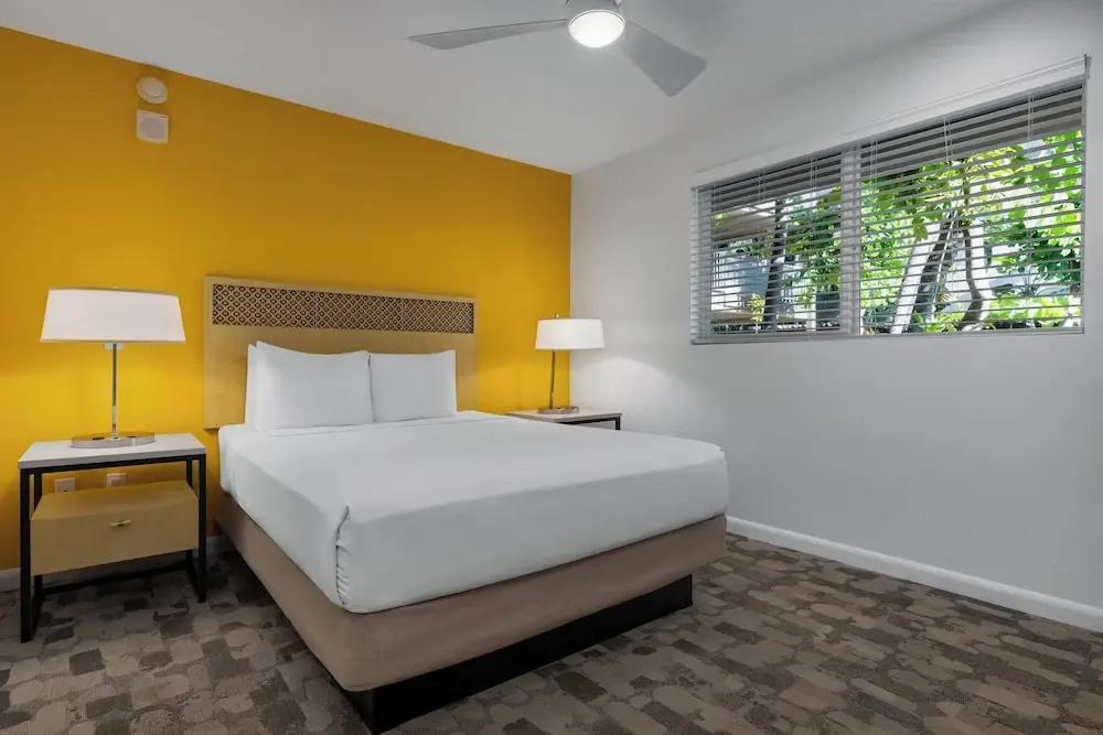 2 Bedrooms Suite