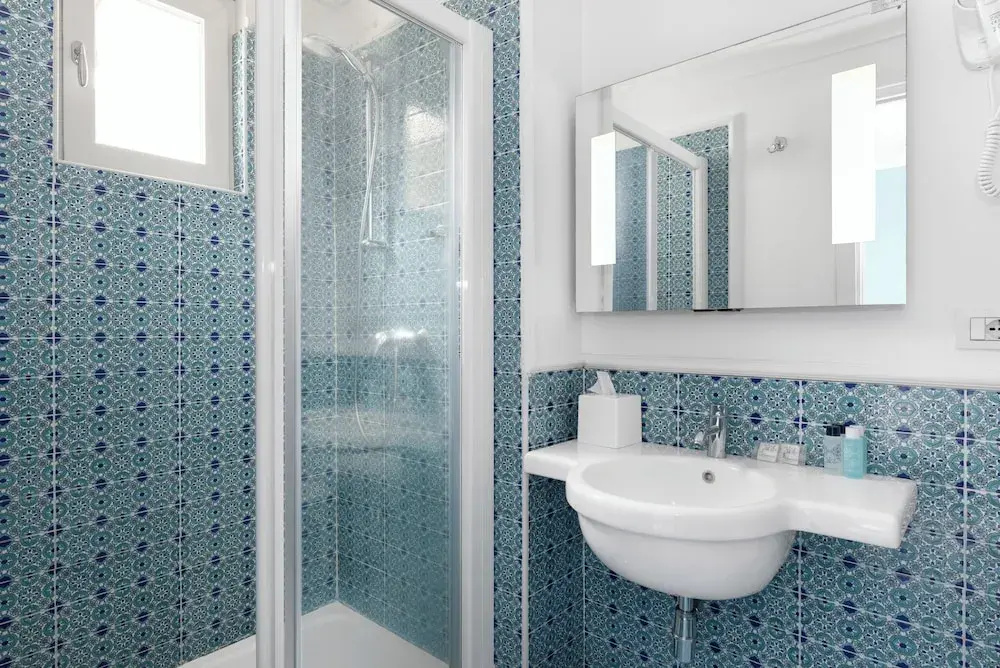 Superior Double room with balcony and with city view (full double bed)