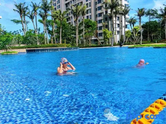 Wenchang Qishuiwan Mountain & Sea Resort