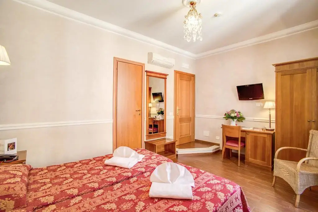 Hotel photo 12