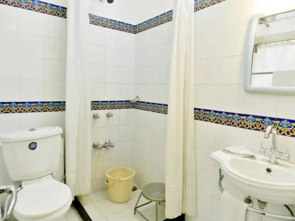 Luxury Double room (full double bed)