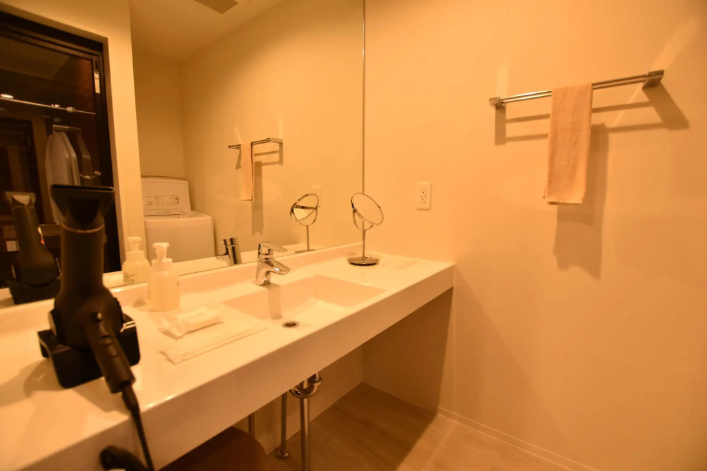 Отель Randor Residence Tokyo Suites в Токио