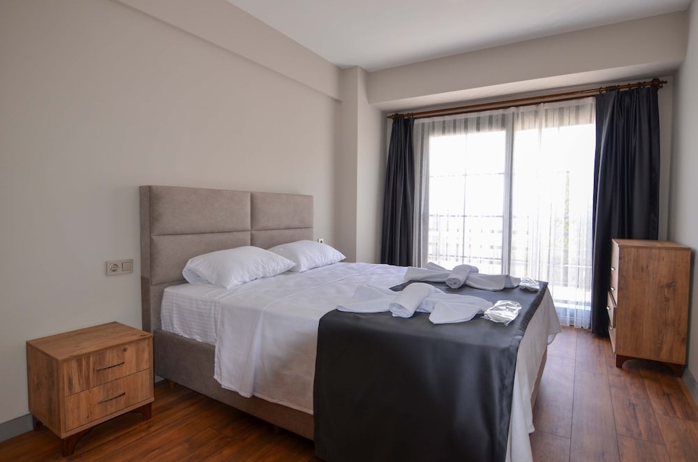 Mykonut Erna Apart Hotel