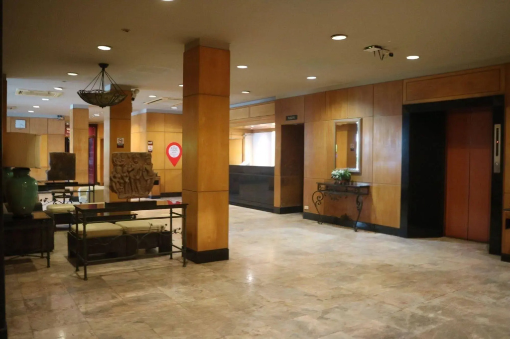 Grand Garden Hotel