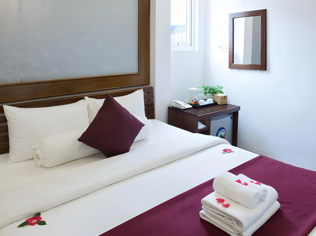 NT Elysian hotel