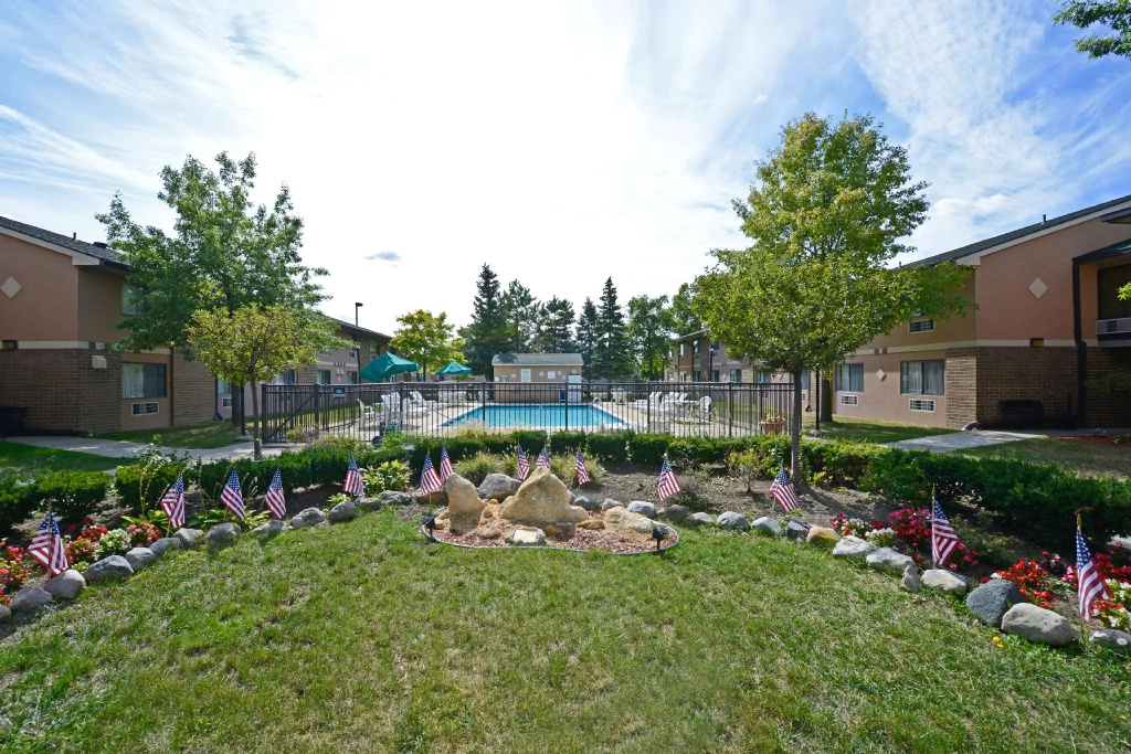 Best Western Detroit Livonia - 3
