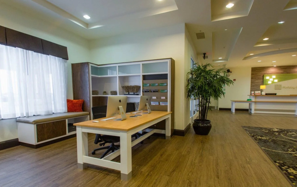 Holiday Inn Bloomington-Airport by IHG — фото 6