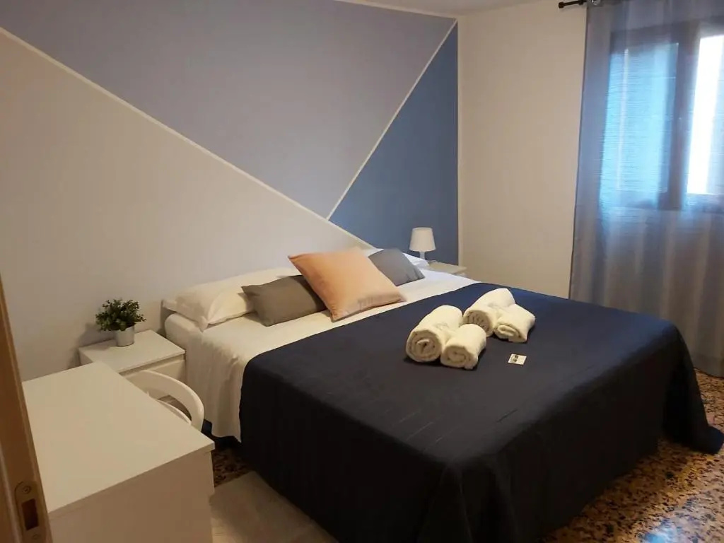 3 Bedrooms Apartment