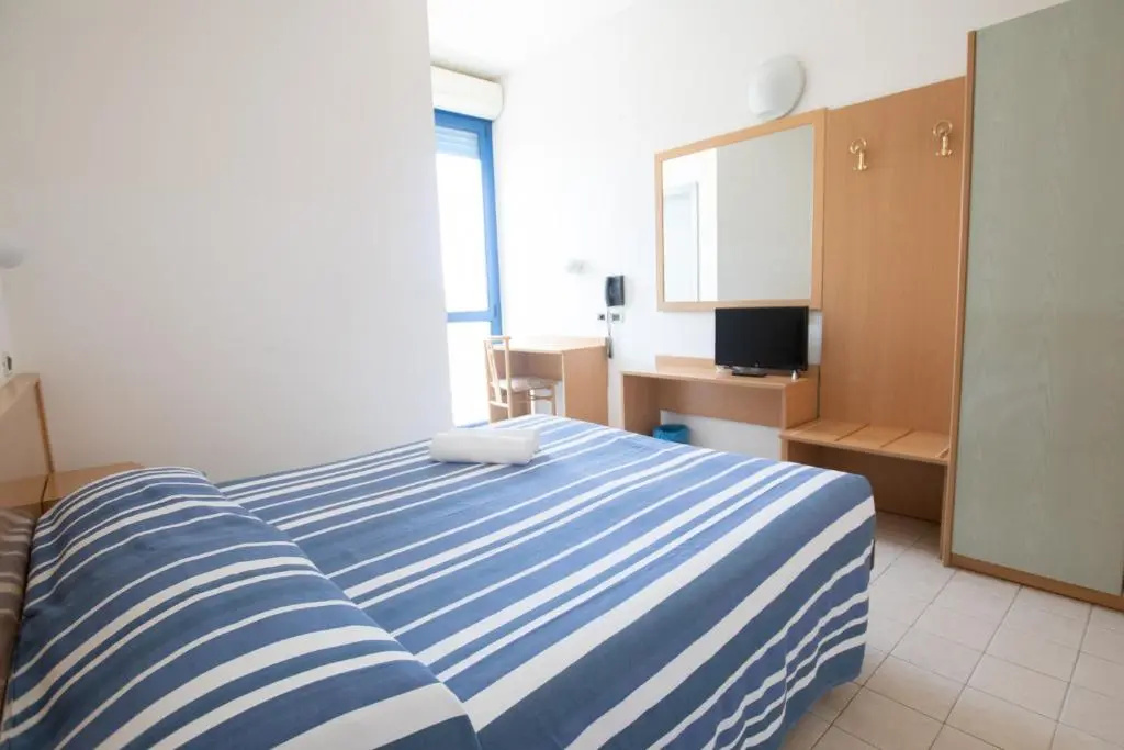 Economy Double room (full double bed)