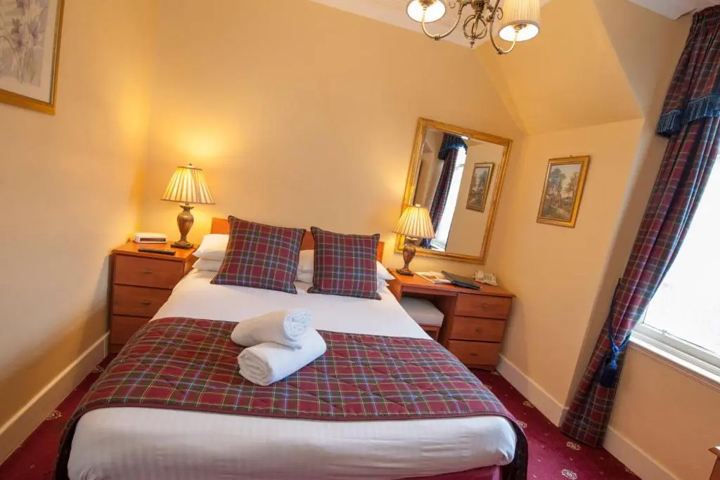 Loch Kinord Hotel - Chambres