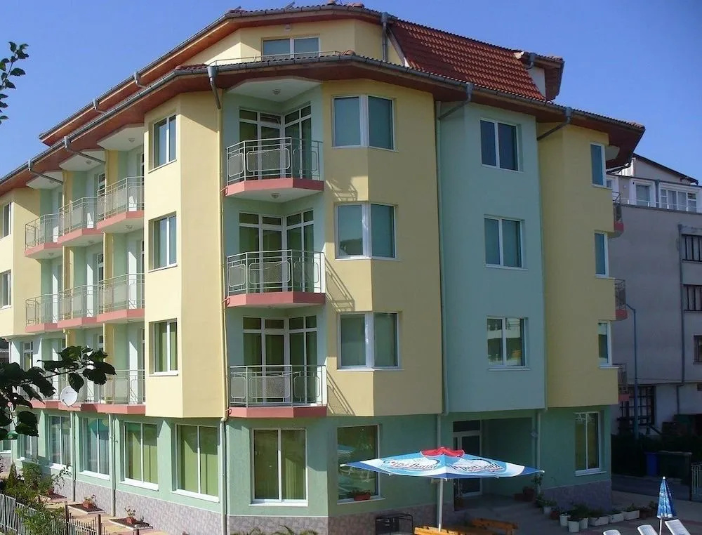 Hotel Crystal