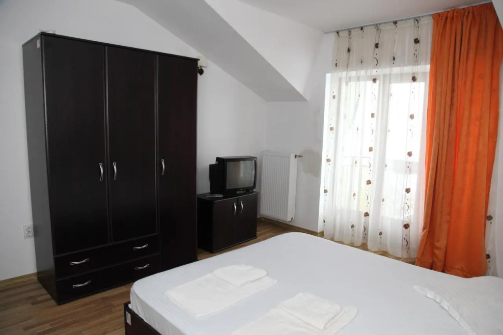 Hotel Rodiv — 4