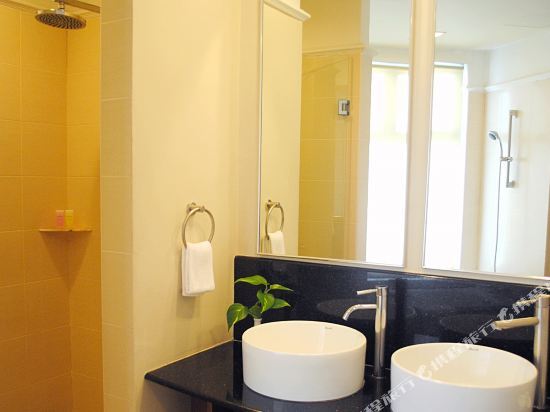 Nilai Springs Resort Hotel