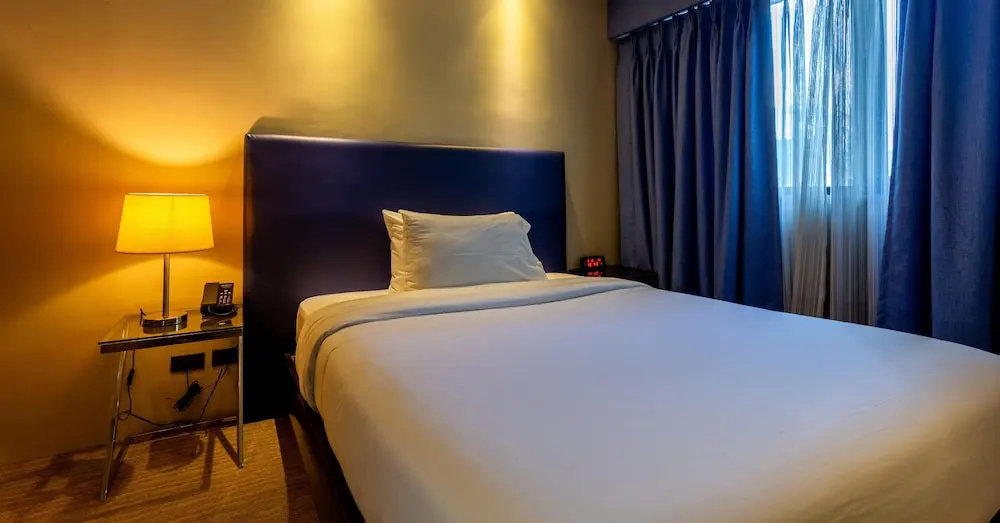 1 Bedroom Double Suite (full double bed)