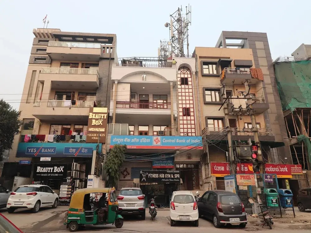 OYO 26449 Rajdhani Residency