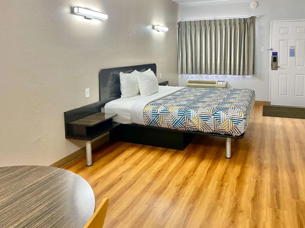 Motel 6 Huntington, WV — фото 6