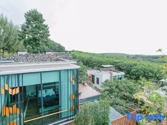 Sky Hill Villa Surattthani