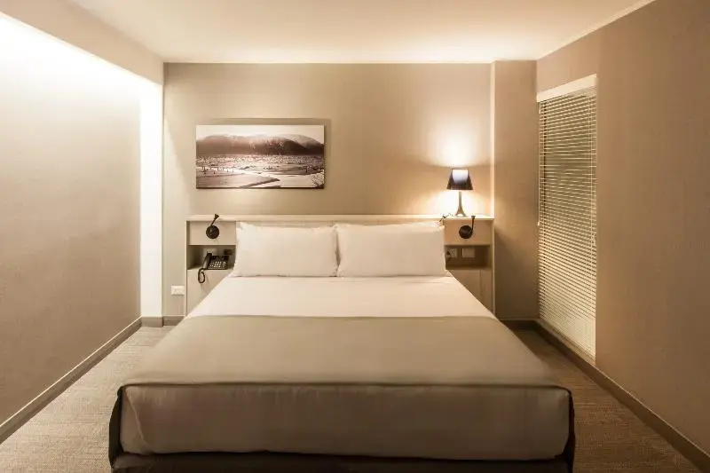 Solace Hotel Santiago - Chambres