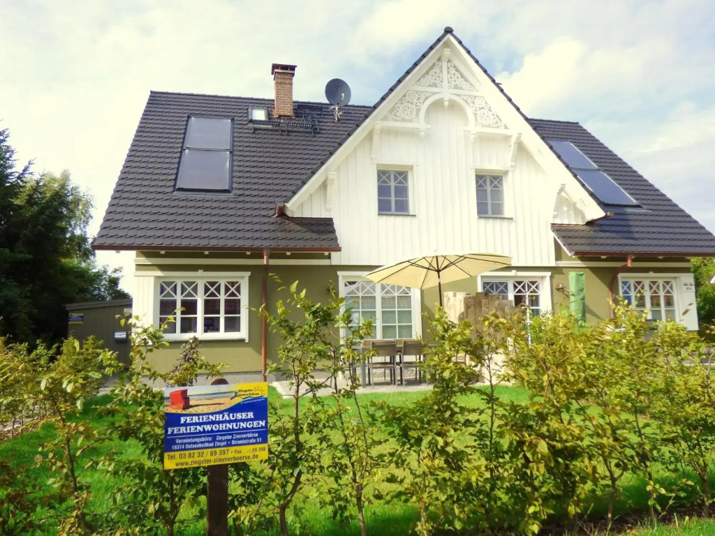 Lindenstrasse Haus Sonnenrose