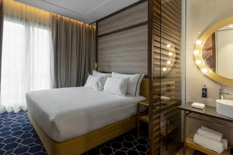 Superior Double room (full double bed) (bed type is subject to availability)