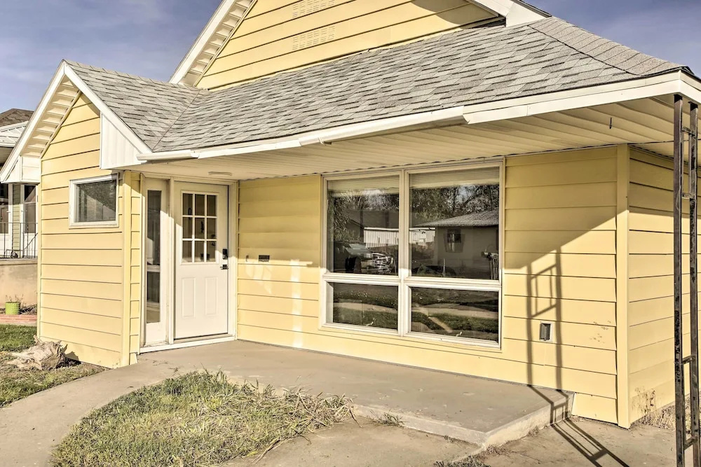 Sheridan Getaway Near Dtwn, Fishing + Hiking!