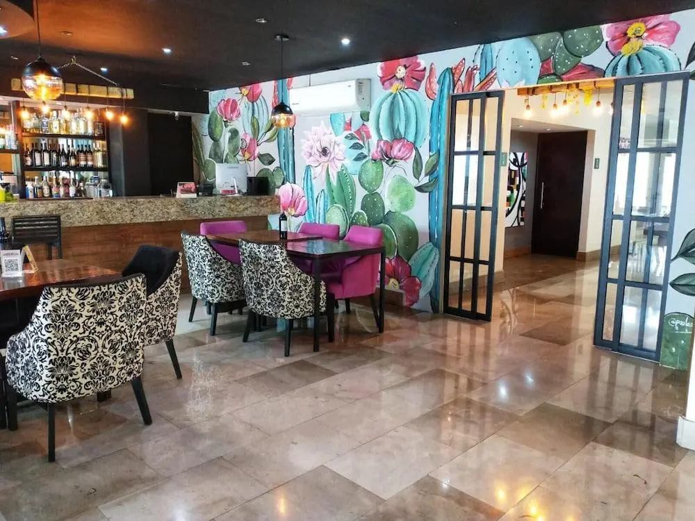Hotel photo 20