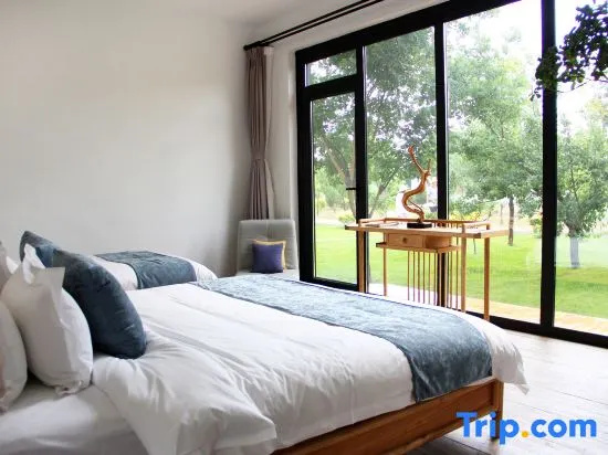 2 Bedrooms Comfort Family Suite with garden view