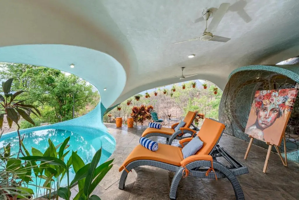 Saffronstays Asanja Dragonfly, Murbad-Entire Villa
