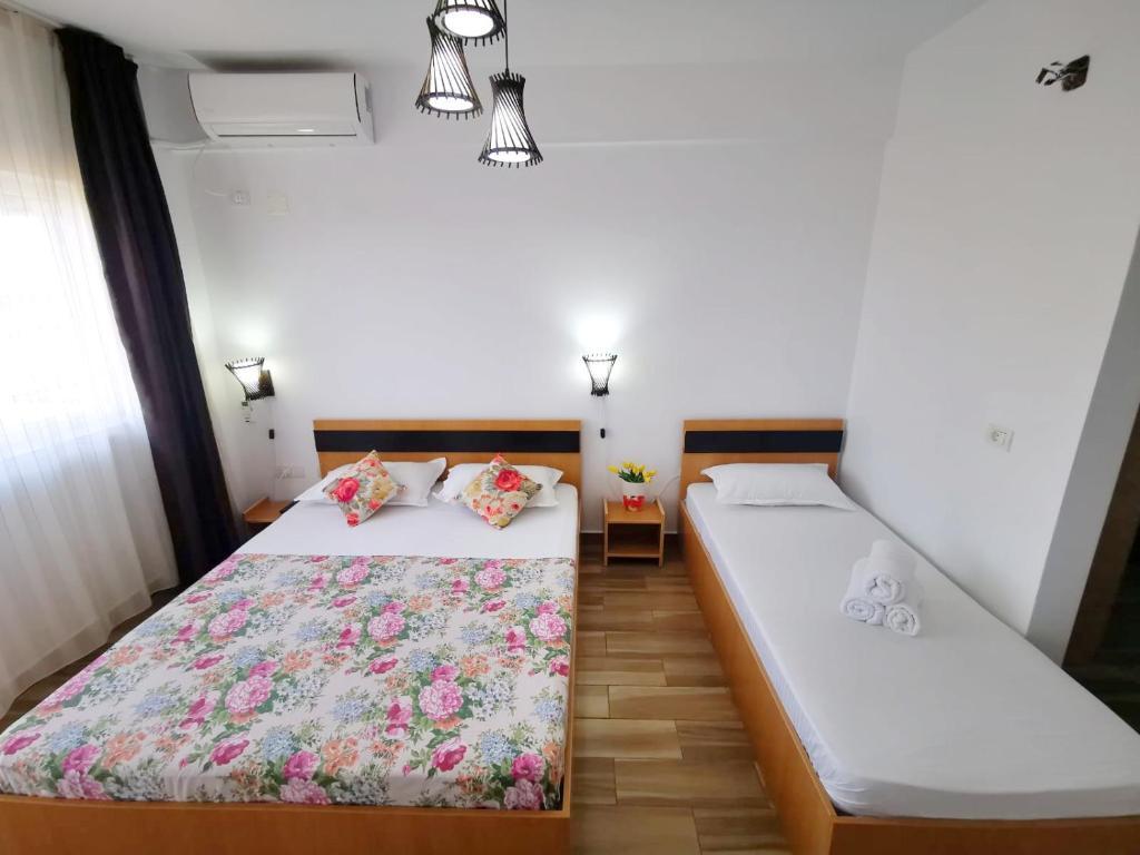 Blue Sky Hotel - фото 2