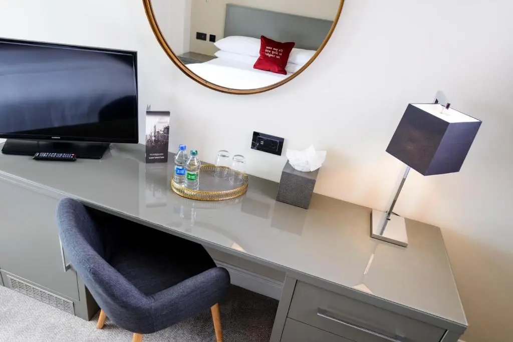 The Metropole Hotel - Chambres