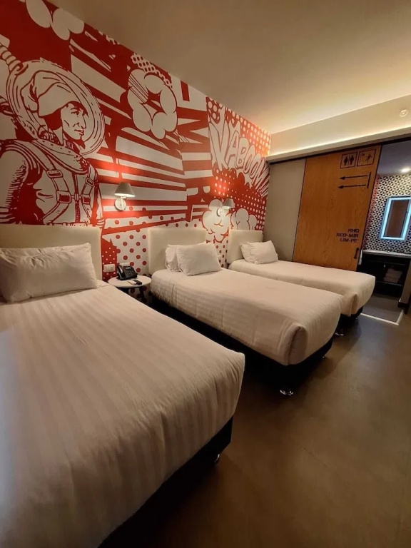Standard Triple room