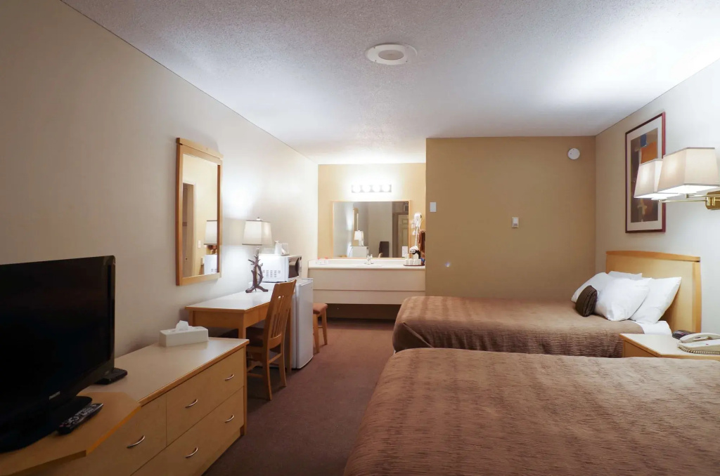 Canadas Best Value Inn and Suites Fernie - фото 25