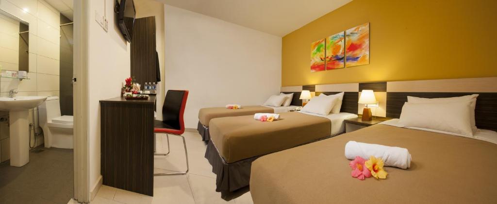 Leo Express Hotel