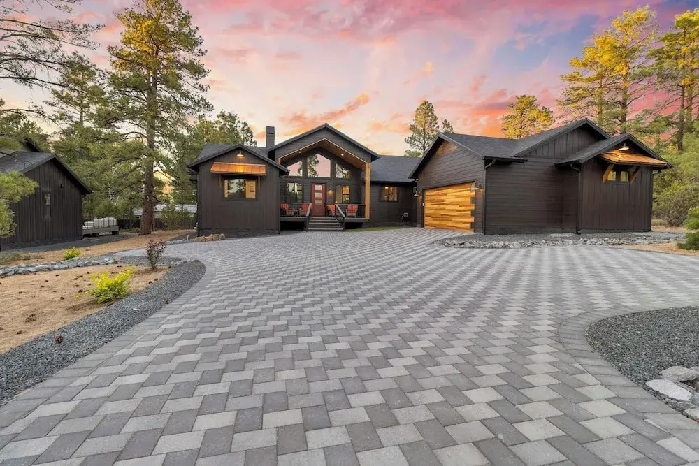 Torreon New Build w/ Deck & Outdoor Entertainment
