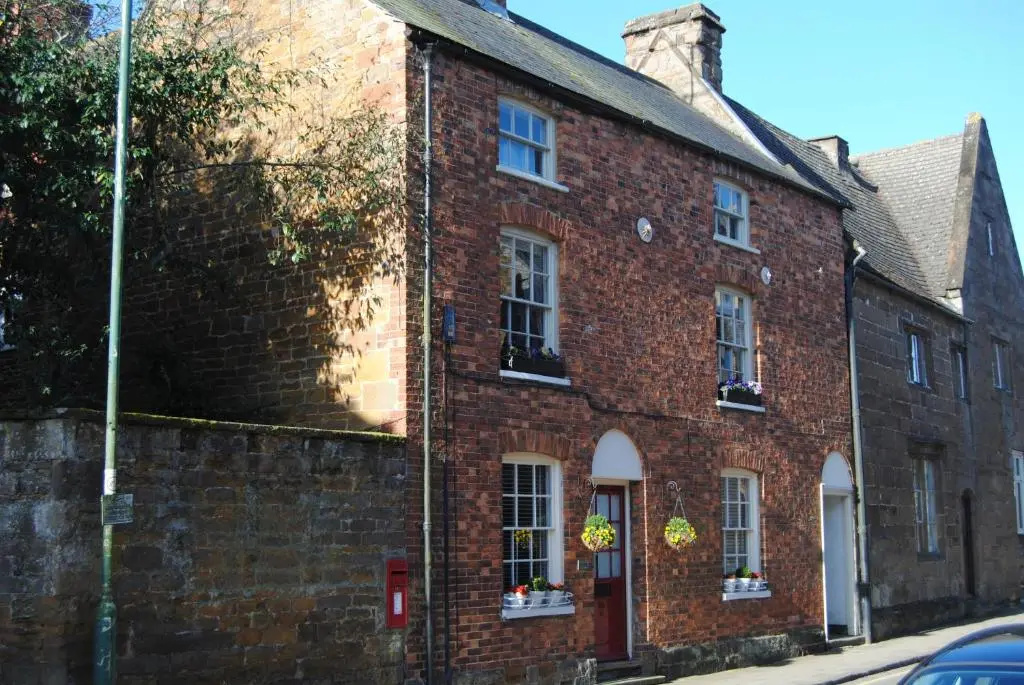High Street Apartment