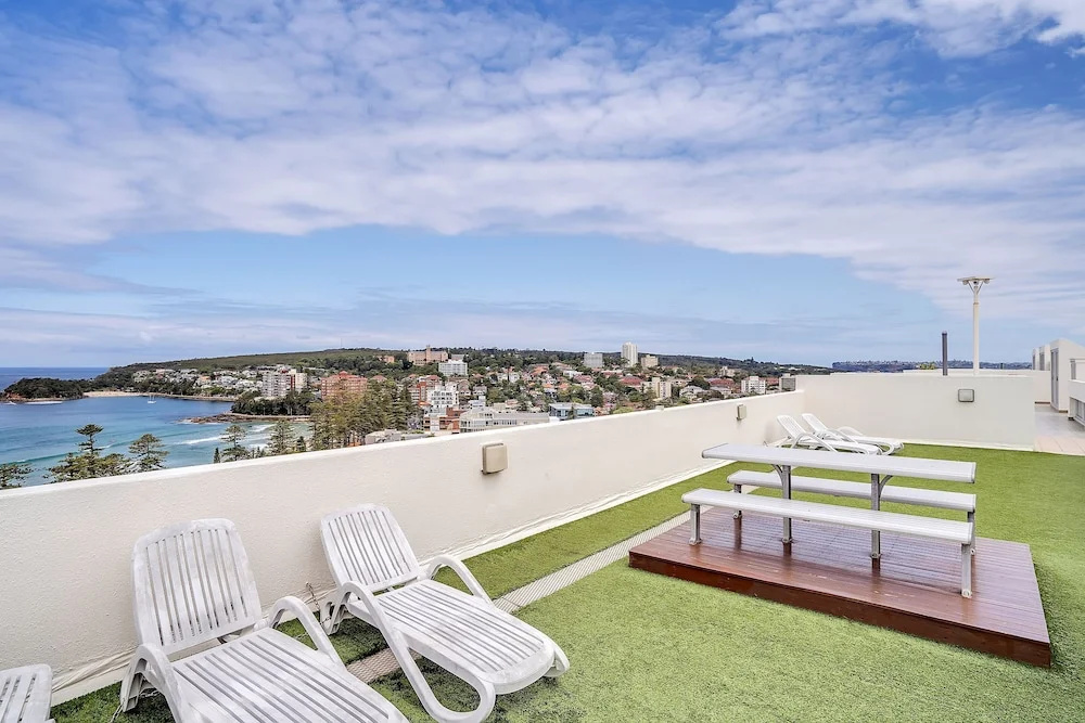 Bright 1 Bedroom Unit in the Heart of Manly