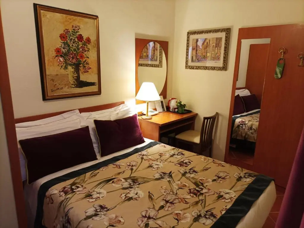 Maxim Axial Hotel - Chambres