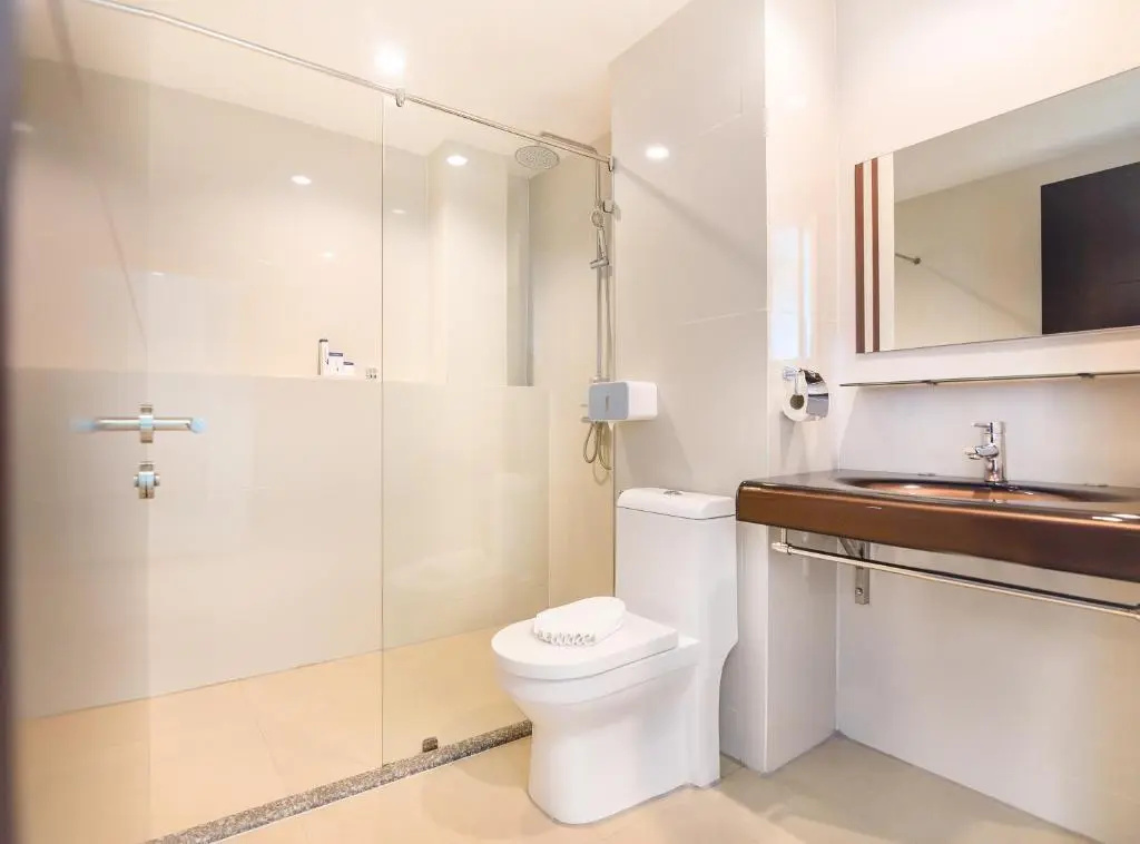 Superior Double room (full double bed)