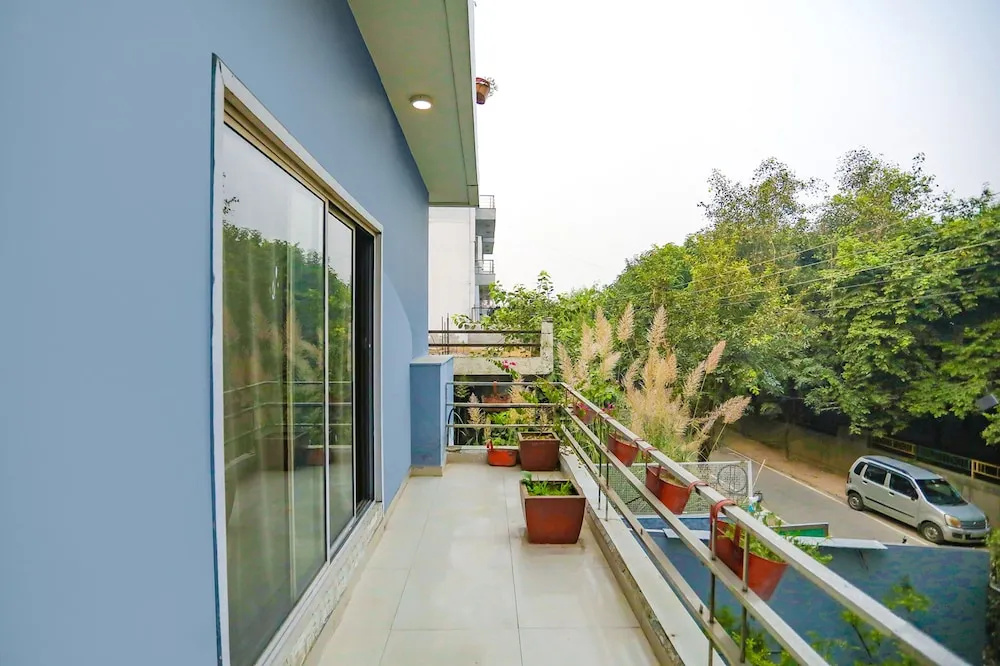 Balcony & Terrace
